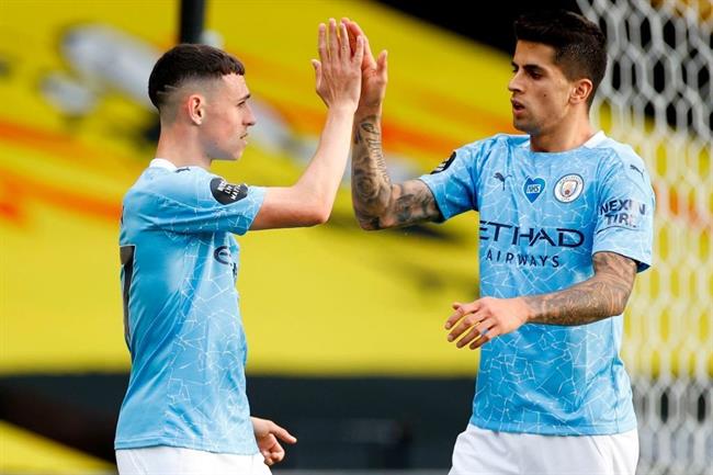 Cancelo xô xát với Phil Foden trước khi rời Man City|bongda duc